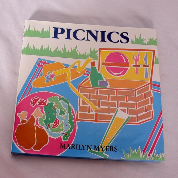 Picnics, Outdoor Dining Book, by Marilyn Myers, Tiffany Blue Colored Cookbook - Picture 1 of 10